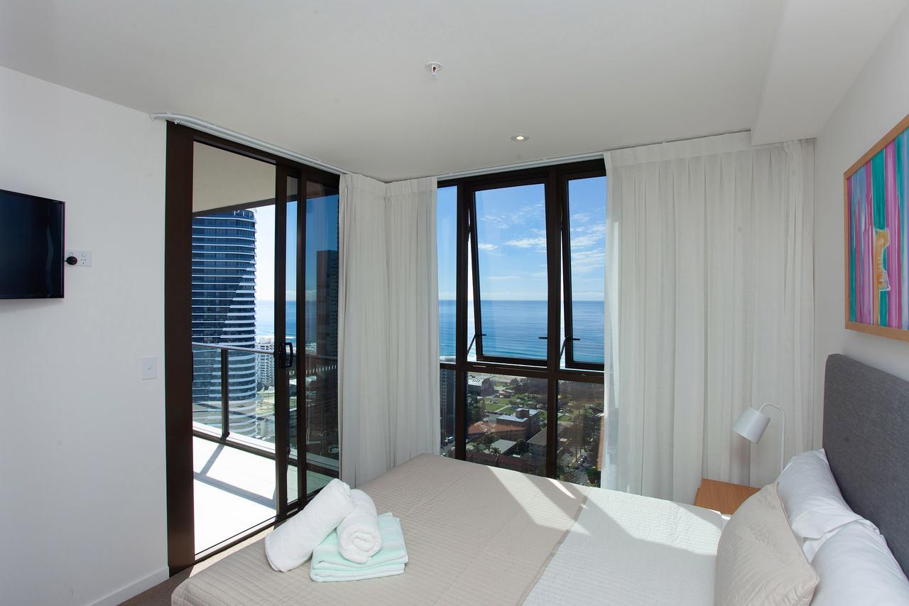 High Floor Ocean View Suites Broadbeach Gold Coast Luaran gambar